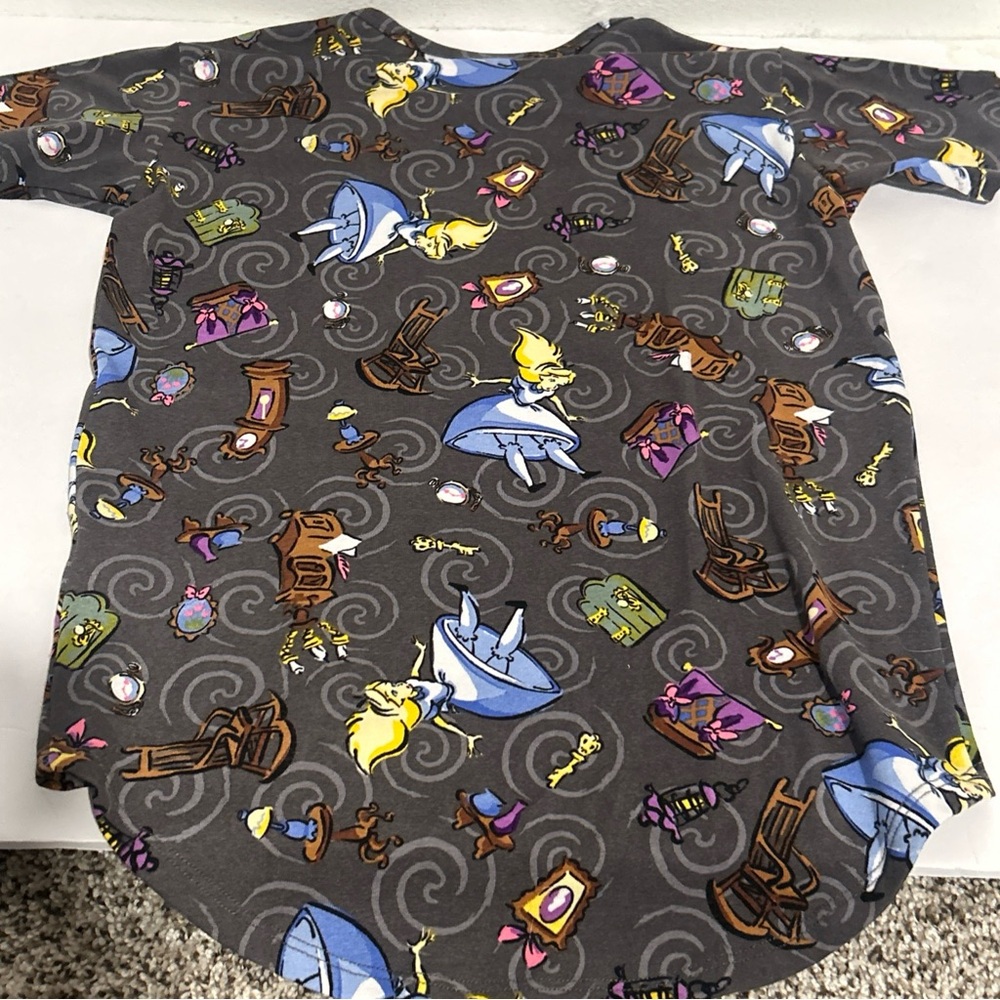 LuLaRoe Disney Kids Gracie Tunic hi-lo top. Size 6 Alice In Wonderland NWOT - Picture 6 of 11